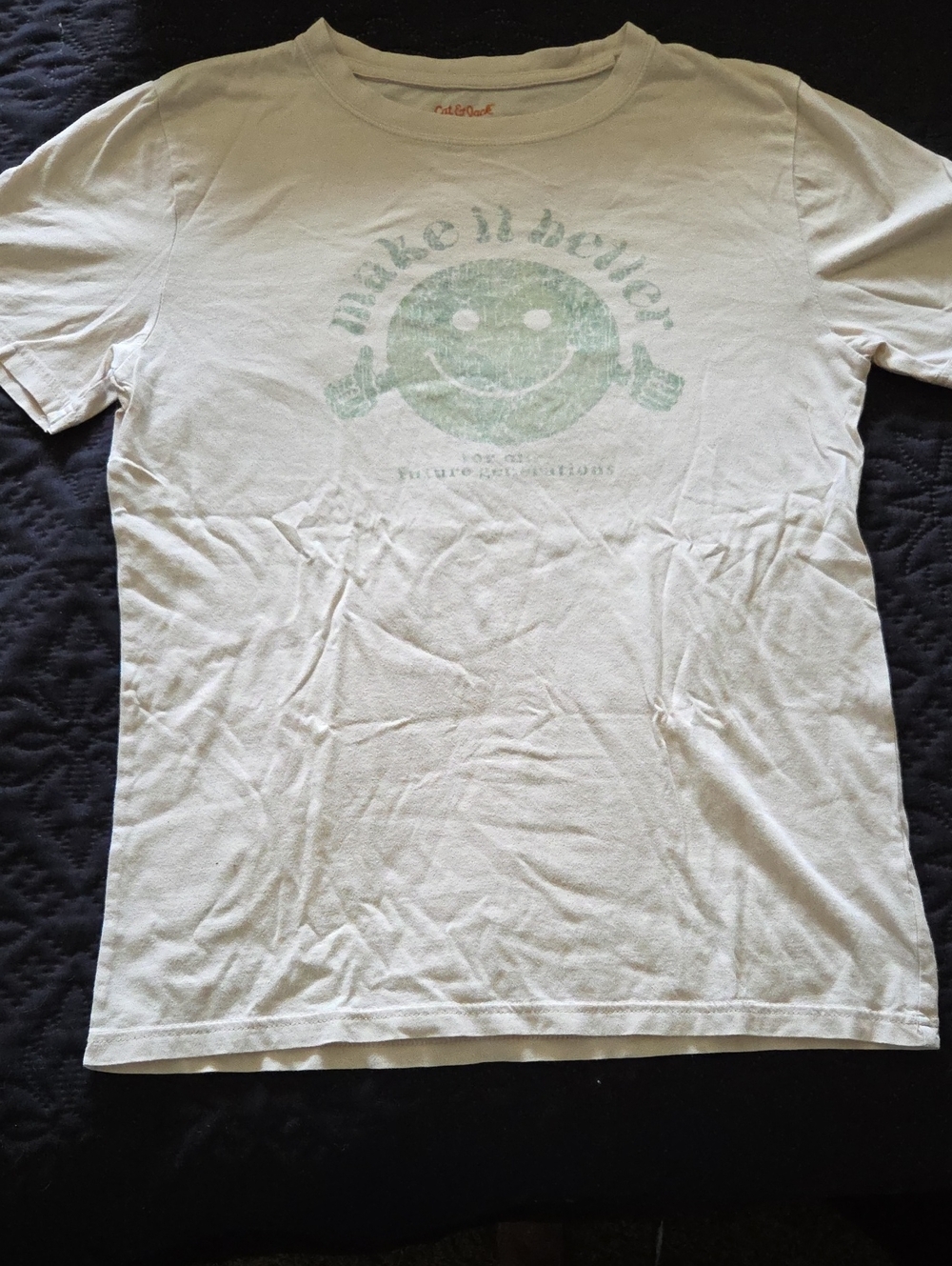 Cat & Jack White Tee with Pale Green Smiley Graphic, sz XL